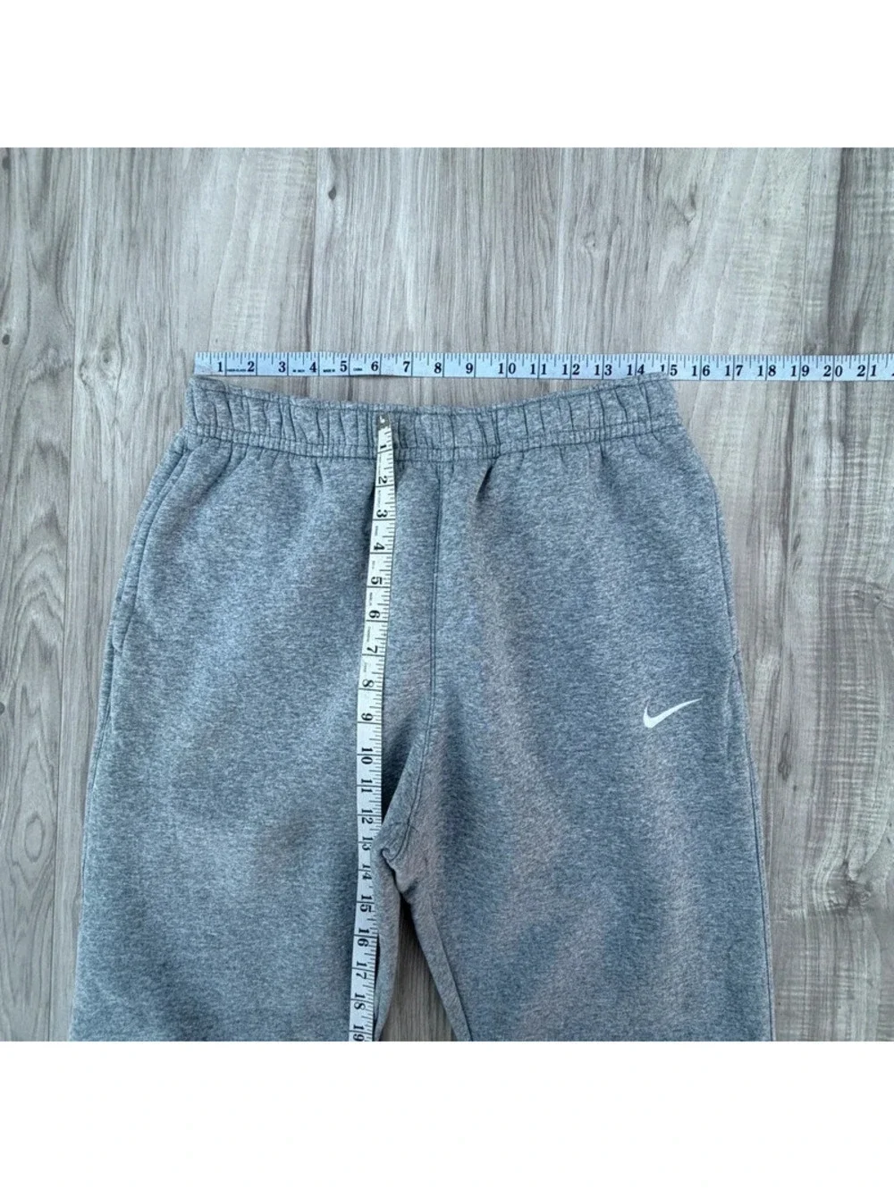 Nike Club Fleece Men’s jogger sweatpants